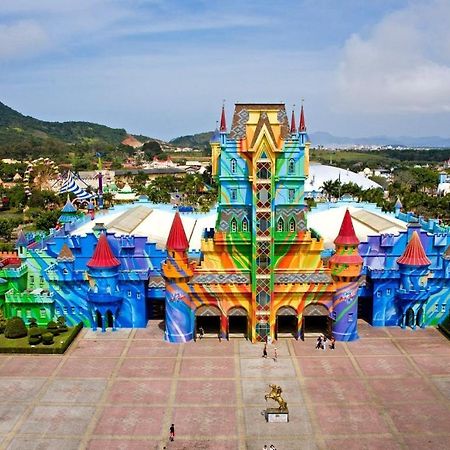 דירות 150M Da Praia Em Um Fantastico Edificio Em Balneario Piçarras מראה חיצוני תמונה